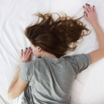 寝不足対策！すぐに眠気を覚ます方法や、睡眠の質を高める方法を紹介！